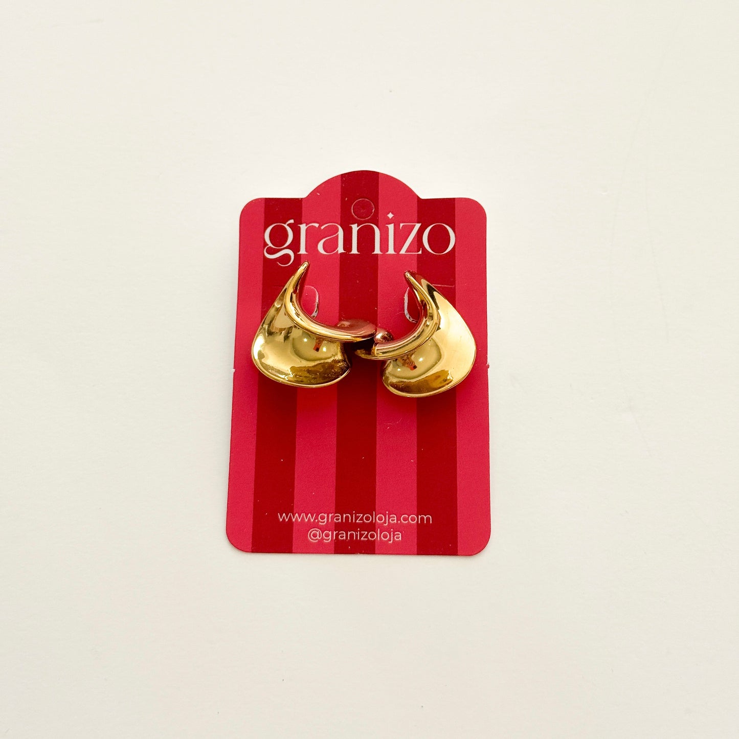 Brincos Golden